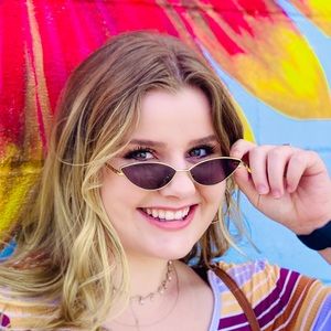 Meet your Posher, Karlee